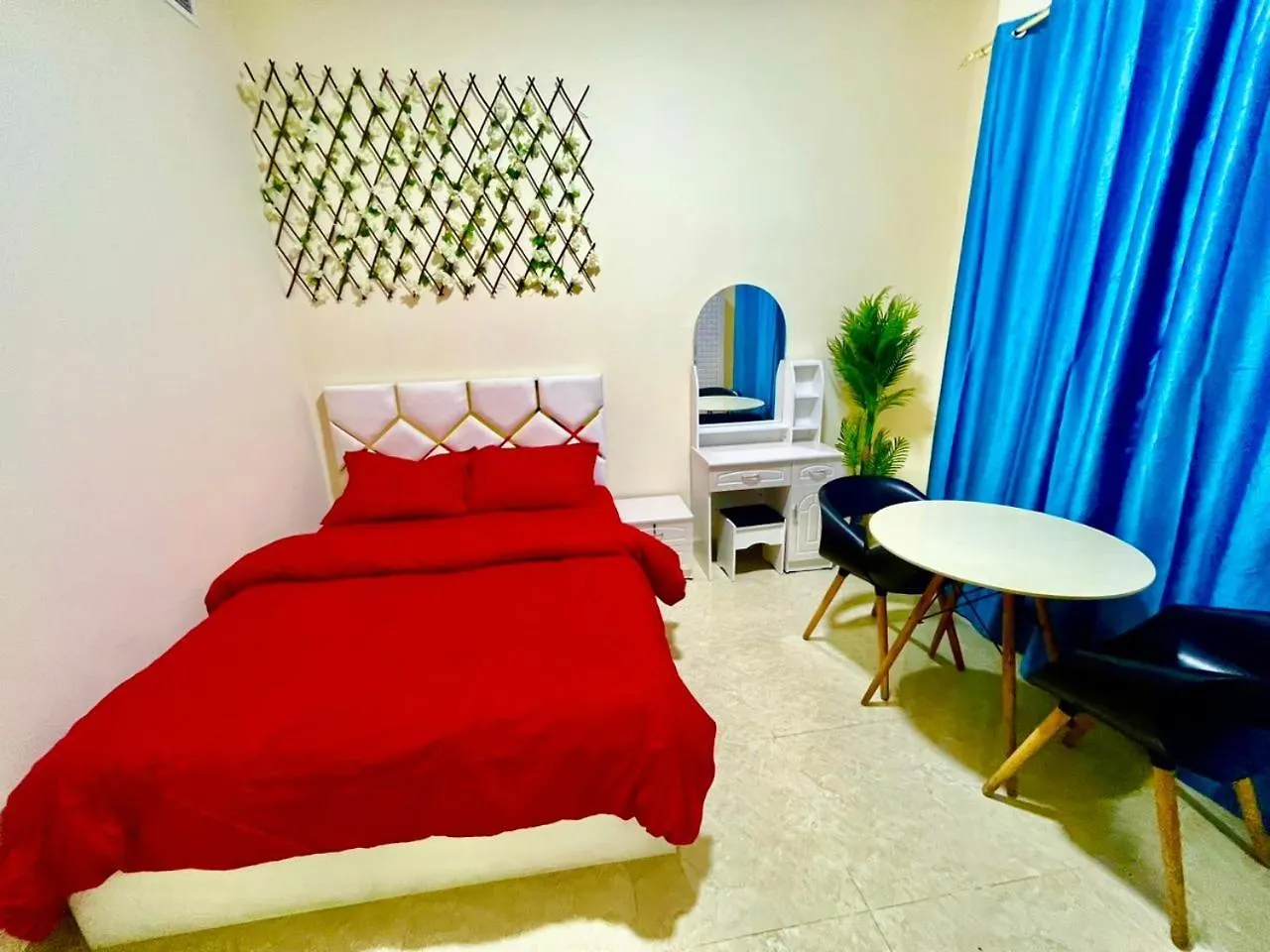 Apartment Haifa Building Dubai